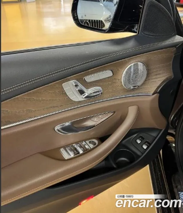 Mercedes-Benz E-Класс 2021 thumb 8