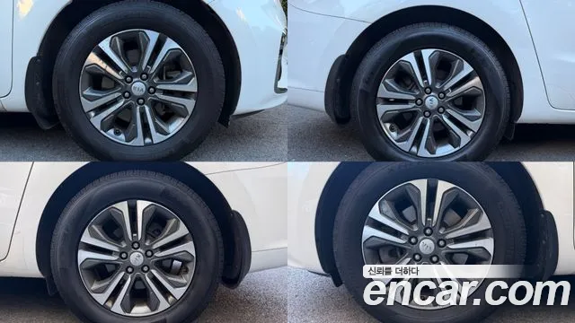 Kia Carnival 2020 thumb 5