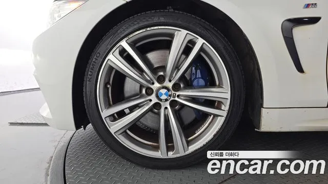 BMW 4-Series 2015 thumb 5