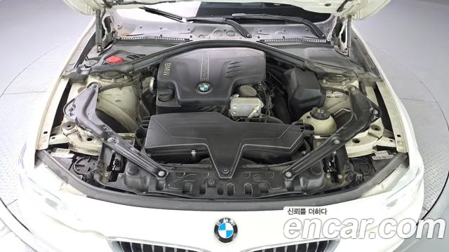 BMW 4-Series 2015 thumb 6