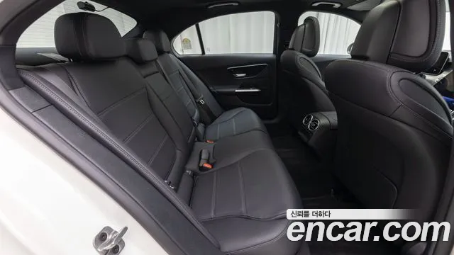 Mercedes-Benz C-Класс 2026 thumb 10