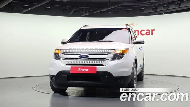 Ford Explorer 2014 thumb 3
