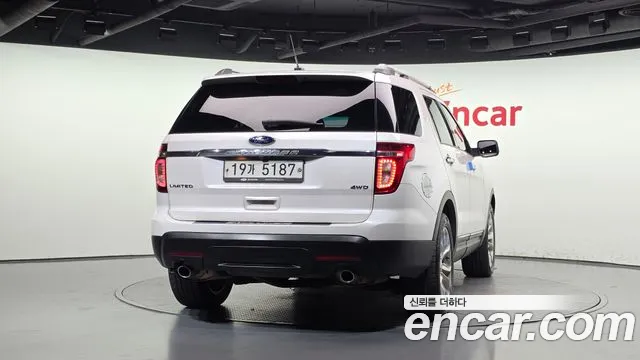 Ford Explorer 2014 thumb 4
