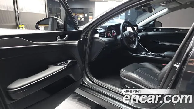 Kia K5 2023 thumb 9