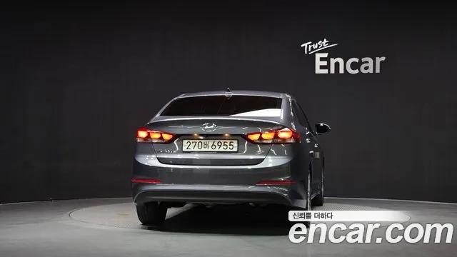 Hyundai Avante 2017 thumb 3