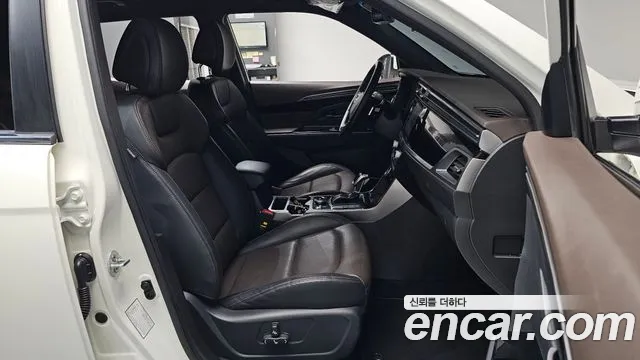 KG_Mobility_Ssangyong KORANDO 2021 thumb 10