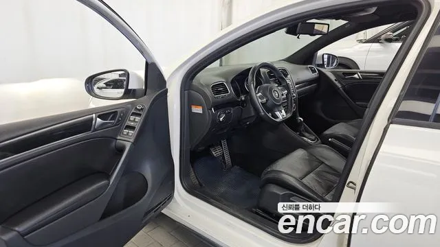 Volkswagen Golf Sportsvan 2011 thumb 10
