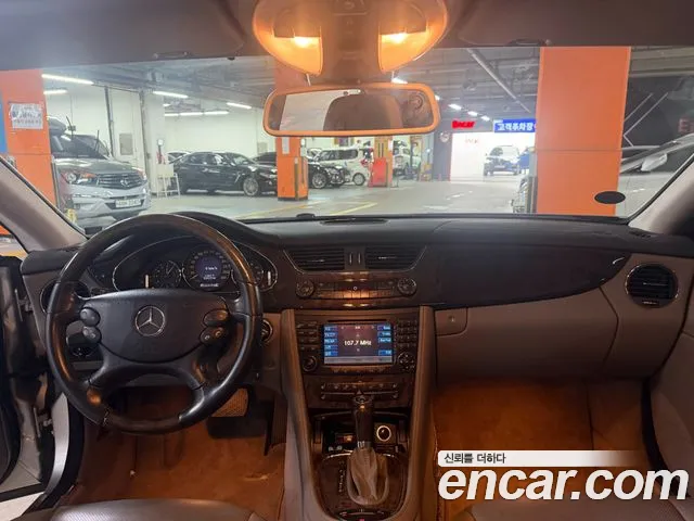 Mercedes-Benz CLS-Class 2007 thumb 9