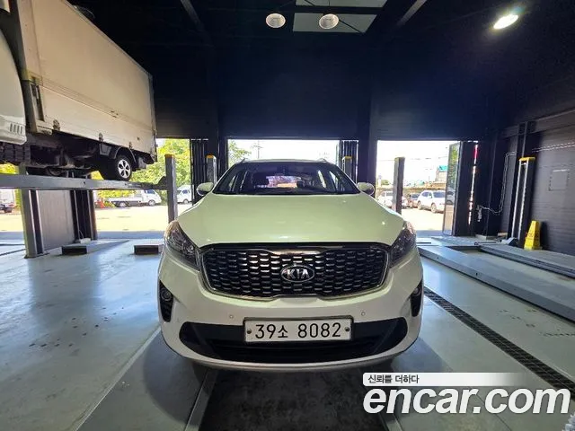 Kia Sorento 2017 thumb 5
