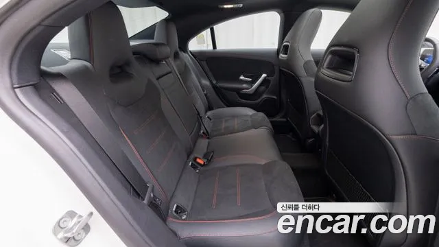 Mercedes-Benz CLA 2026 thumb 10