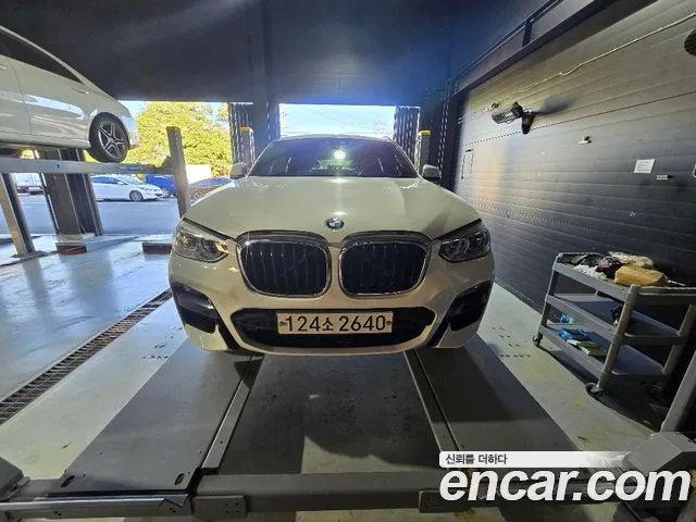 BMW X4 2019 thumb 2