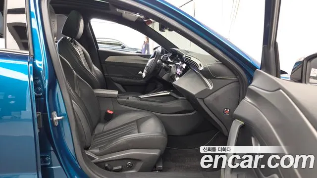 Peugeot 408 2023 thumb 10