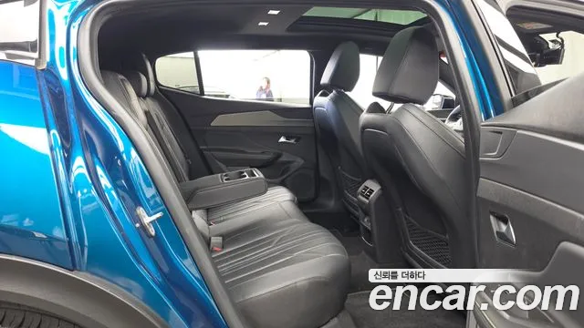 Peugeot 408 2023 thumb 11