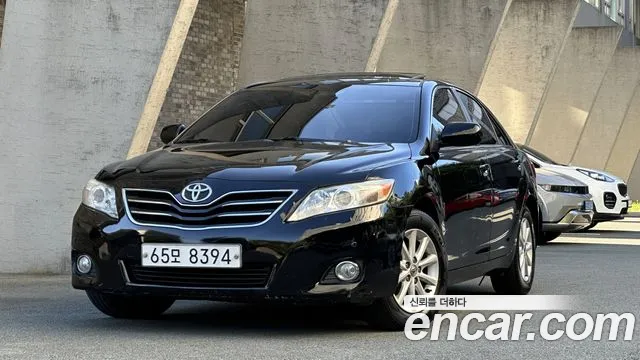 Toyota Camry 2011 thumb 2