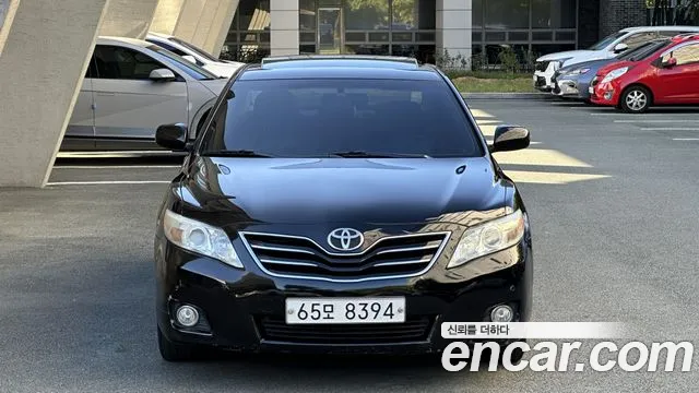 Toyota Camry 2011 thumb 3