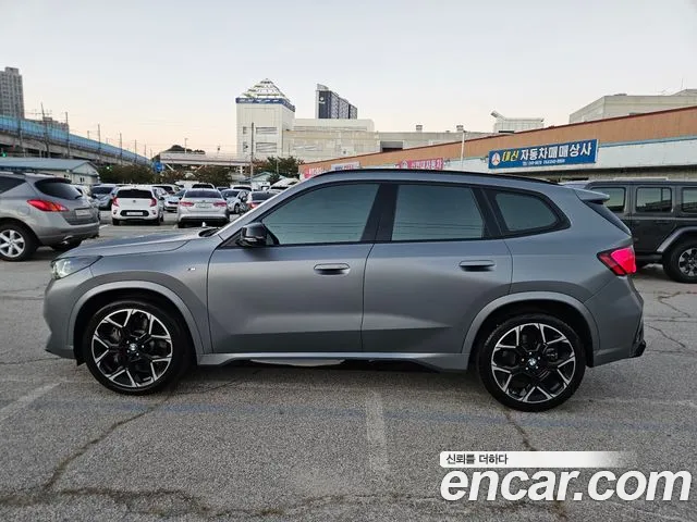 BMW X1 2024 thumb 12