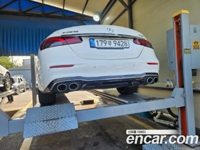 Mercedes-Benz E-Класс 2022 thumb 2