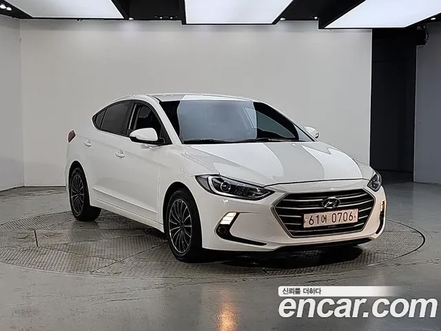 Hyundai Avante 2016 thumb 2