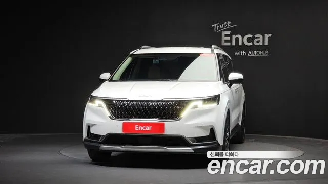 Kia Carnival 2023 thumb 2