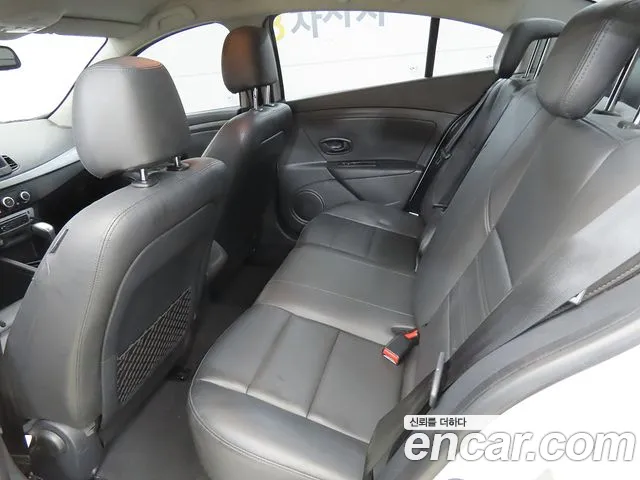 Renault-KoreaSamsung Fluence 2019 thumb 7