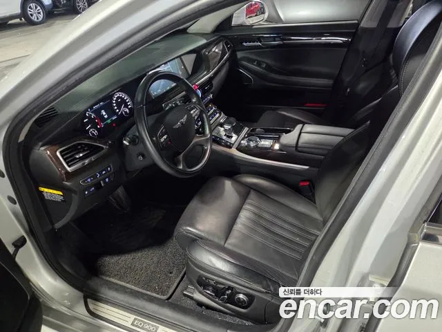 Genesis G90 2016 thumb 7