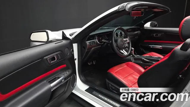 Ford Mustang Mach-E 2021 thumb 10