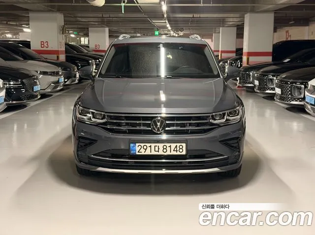 Volkswagen Tiguan 2021 thumb 3