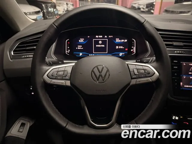 Volkswagen Tiguan 2021 thumb 5