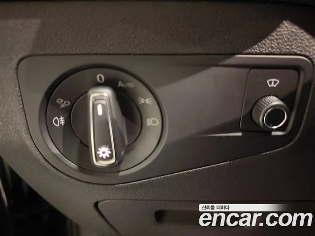 Volkswagen Tiguan 2021 thumb 10