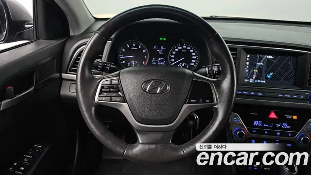 Hyundai Avante 2015 thumb 12