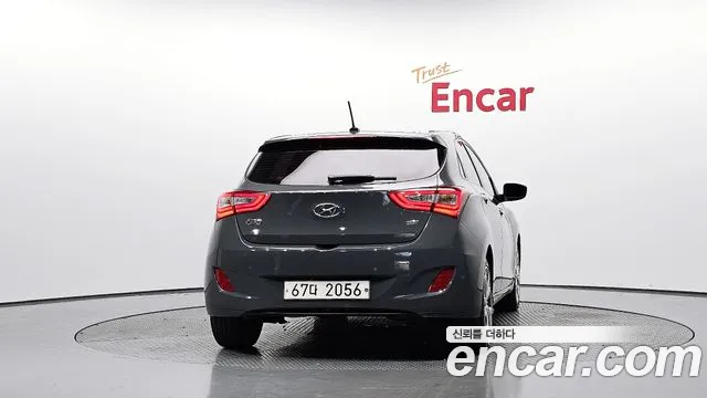 Hyundai i30 2012 thumb 3