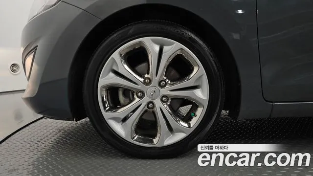 Hyundai i30 2012 thumb 4