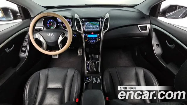 Hyundai i30 2012 thumb 6