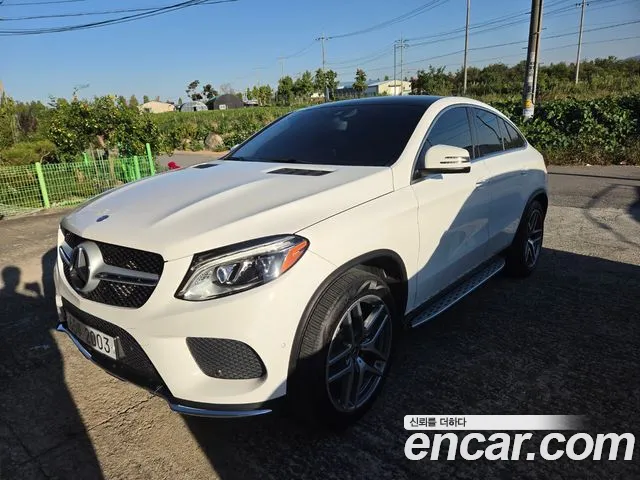 Mercedes-Benz GLE 2017 thumb 3