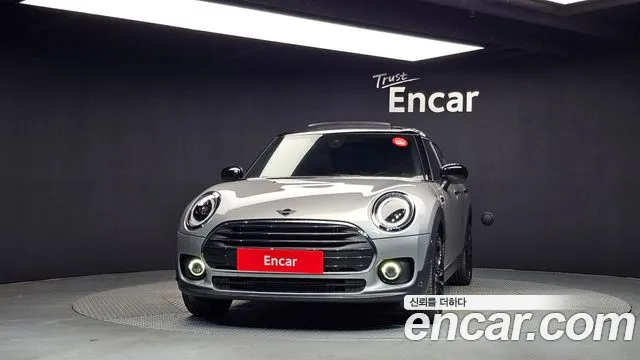 MINI Clubman 2023 thumb 3