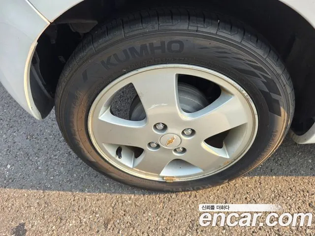 ChevroletGMDaewoo Spark 2011 thumb 10