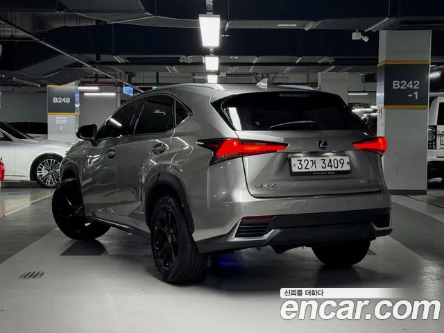 Lexus NX 2019 thumb 2