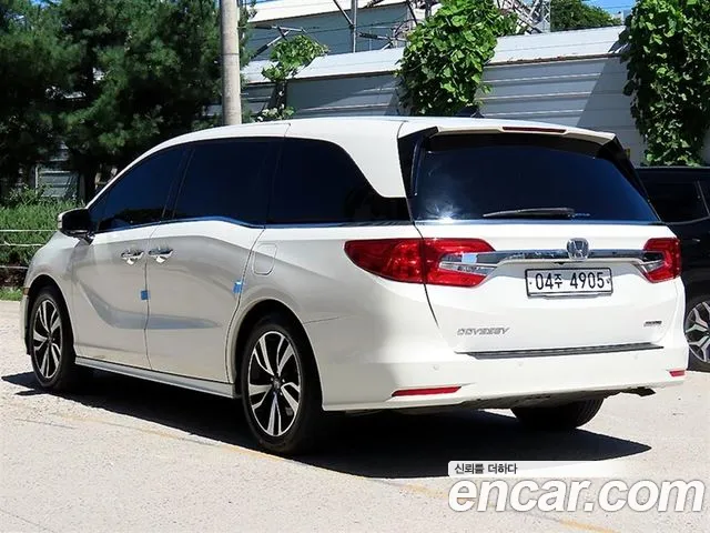Honda Odyssey 2017 thumb 3