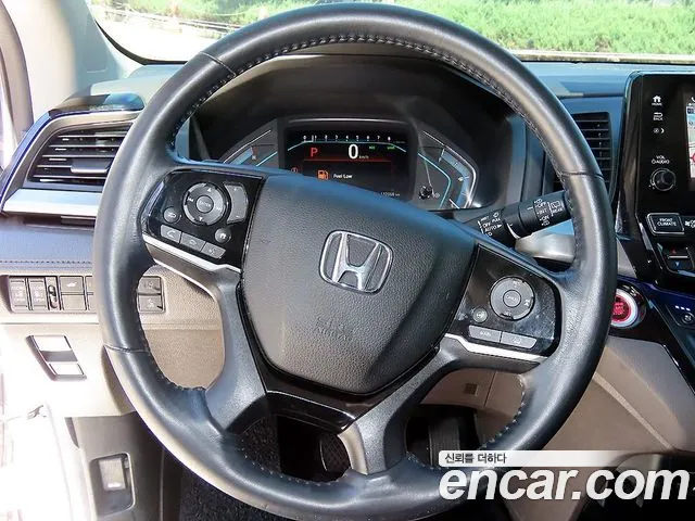 Honda Odyssey 2017 thumb 9
