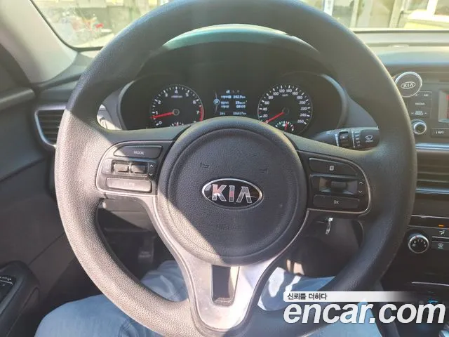 Kia K5 2016 thumb 6