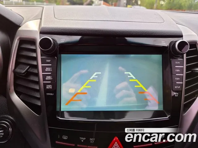 KG_Mobility_Ssangyong TIBOLI 2016 thumb 10