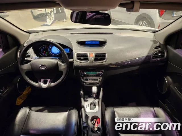Renault-KoreaSamsung Fluence 2015 thumb 6
