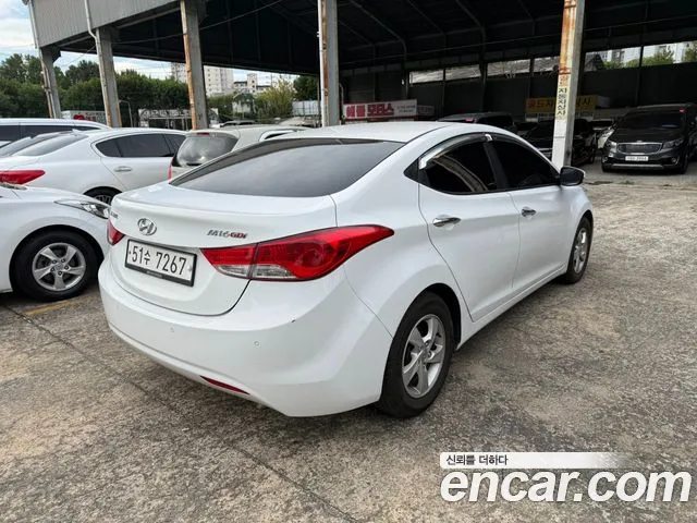 Hyundai Avante 2011 thumb 5