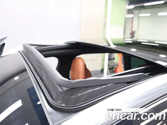 Mercedes-Benz GLC 2025 thumb 7