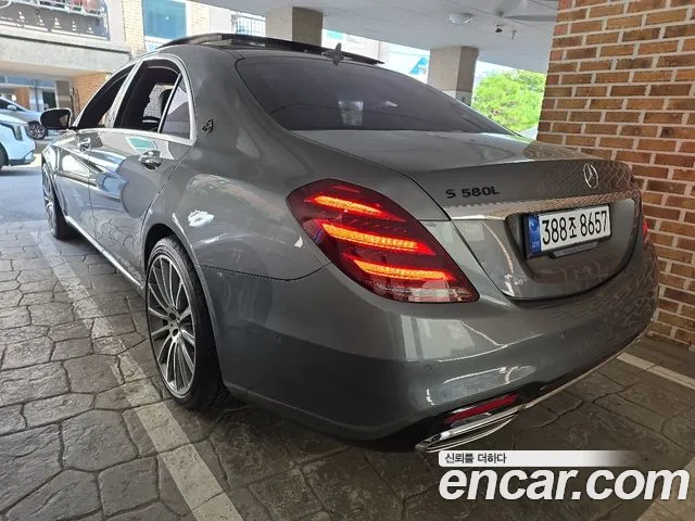 Mercedes-Benz S-Класс 2016 thumb 4