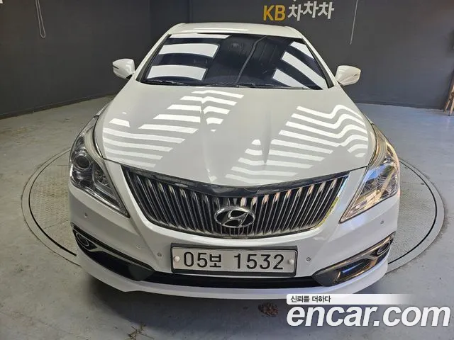 Hyundai Grandeur 2015 thumb 3