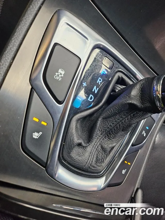 Hyundai Grandeur 2015 thumb 9