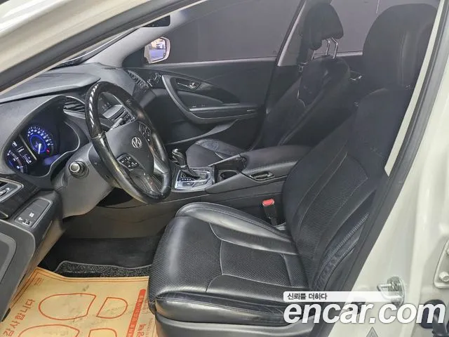 Hyundai Grandeur 2015 thumb 10