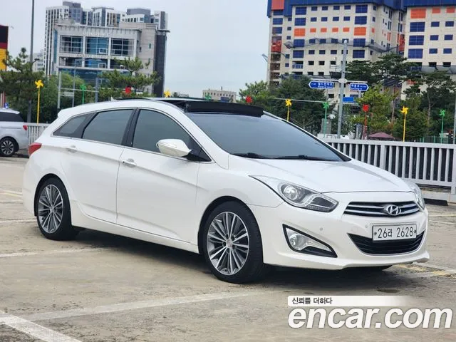 Hyundai i40 2013 thumb 6