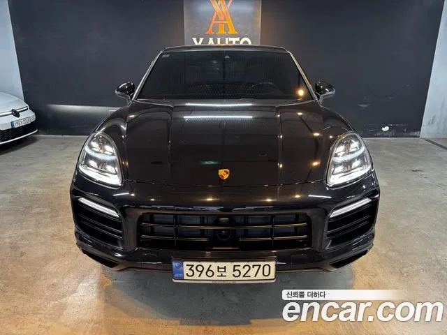 Porsche Cayenne 2021 thumb 3